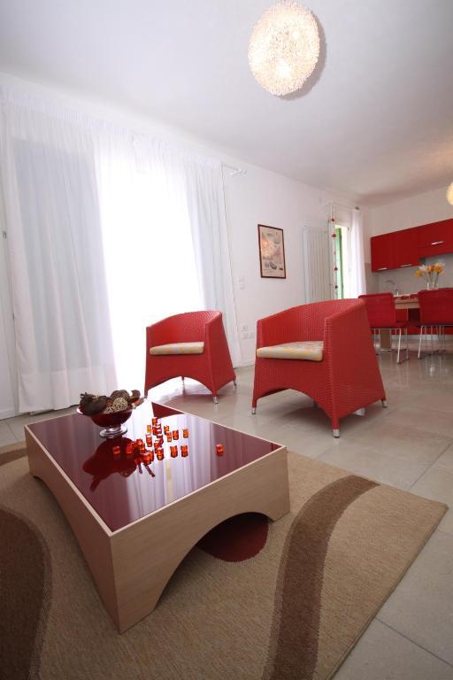 Residence Maestrale Каорле Екстер'єр фото